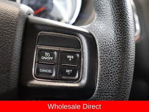 Used 2013 Dodge Grand Caravan SE image 17