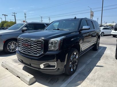 Used 2019 GMC Yukon XL Denali w/ Denali Ultimate Package