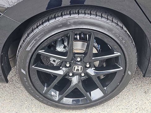 Certified 2024 Honda Civic Sport image 9