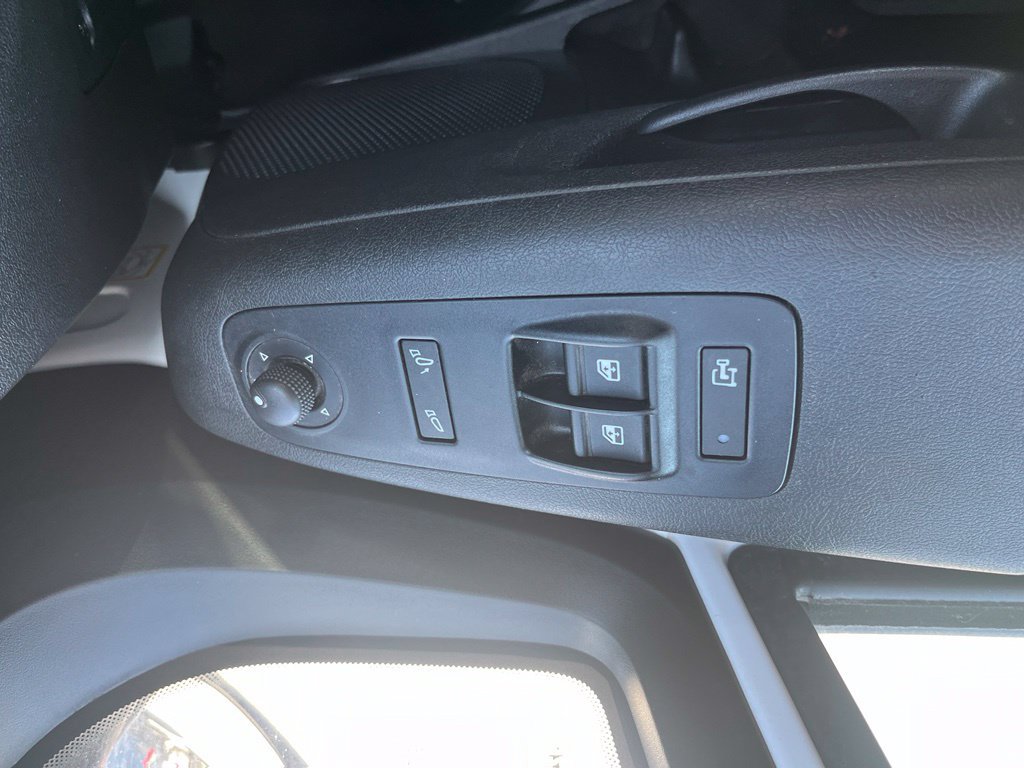 Used 2024 RAM ProMaster 2500 w/ Convenience Group FWD image 19