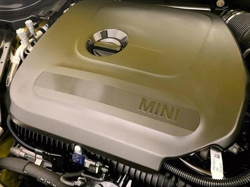 Certified 2025 MINI Cooper S image 31