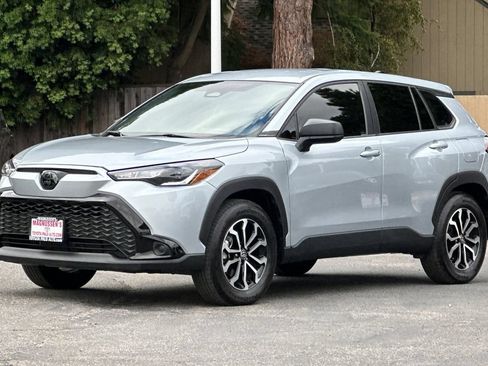 Certified 2025 Toyota Corolla Cross AWD Hybrid image 7