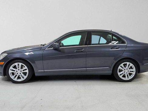 Used 2013 Mercedes-Benz C 300 4MATIC Sedan image 6
