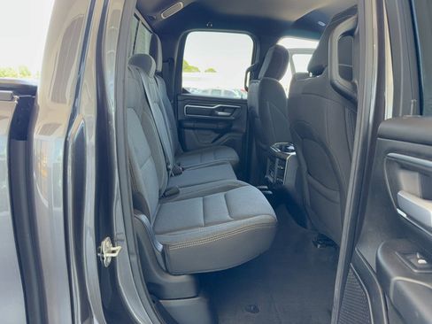 Used 2024 RAM 1500 Big Horn image 11