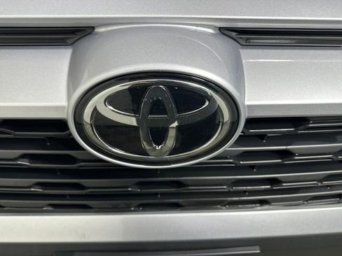 Used 2023 Toyota RAV4 LE image 9