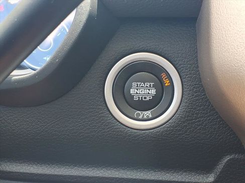 Used 2024 RAM 2500 Laramie w/ Safety Group AWD/4WD image 13