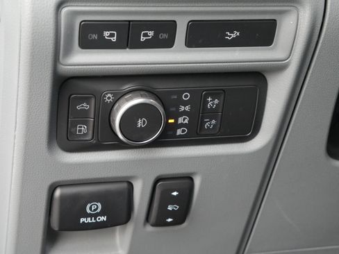 Certified 2022 Ford F150 Lariat w/ Trailer Tow Package image 5