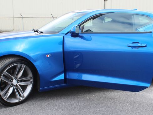 Used 2017 Chevrolet Camaro LT w/ RS Package image 3