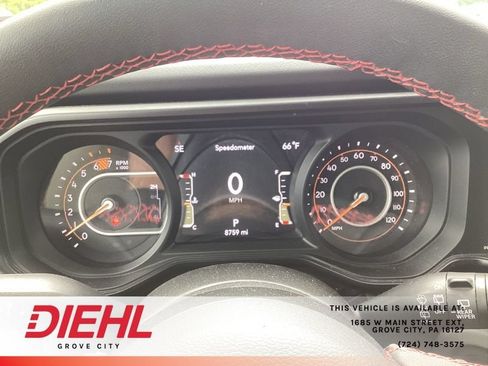 Used 2024 Jeep Wrangler Rubicon w/ Convenience Group AWD/4WD image 20