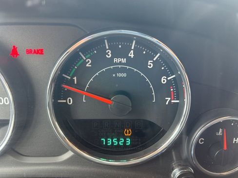 Used 2013 Jeep Wrangler Sport image 38