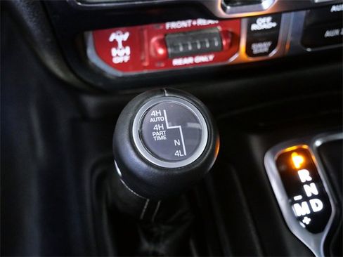 Used 2024 Jeep Wrangler Unlimited Rubicon 392 image 24