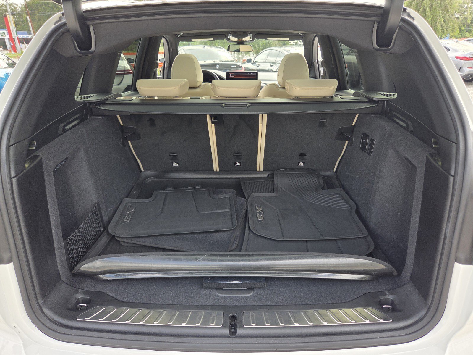 Used 2024 BMW X3 sDrive30i w/ Premium Package RWD image 15