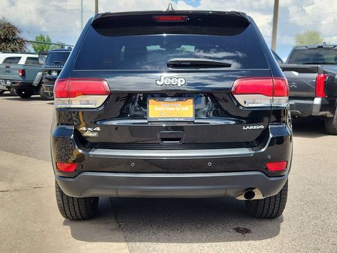 Certified 2021 Jeep Grand Cherokee Laredo X AWD/4WD image 11