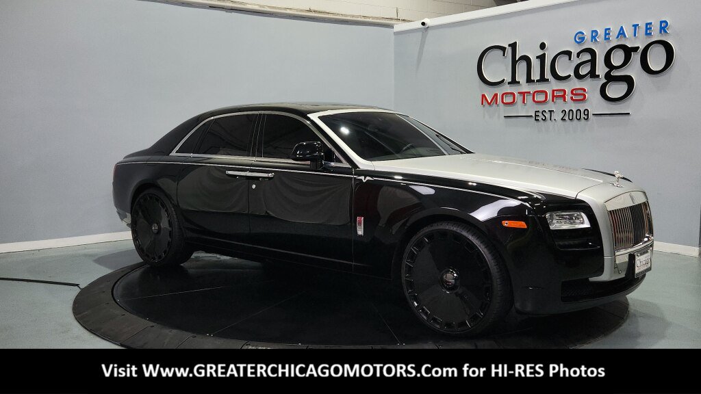 Used 2014 Rolls-Royce Ghost RWD image 2