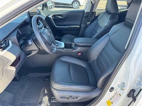 Used 2024 Toyota RAV4 Limited w/ Advanced Technology Package image 9