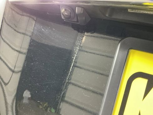 Used 2019 Nissan Armada SL image 9