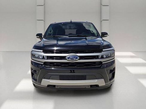 Used 2024 Ford Expedition XLT AWD/4WD image 8