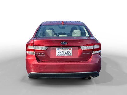 Used 2018 Subaru Impreza 2.0i Premium image 4