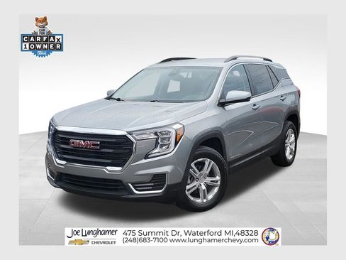 Used 2023 GMC Terrain SLE w/ Driver Convenience Package image 1