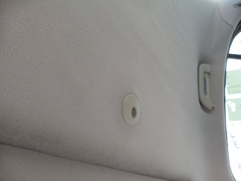 Used 2003 Jaguar S-TYPE R image 95