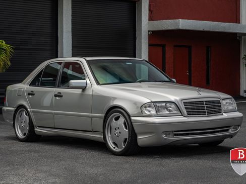 Used 1999 Mercedes-Benz C 43 AMG Sedan image 15