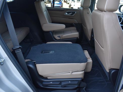 Used 2021 Chevrolet Tahoe Premier w/ Premium Package image 70