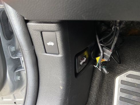 Used 2024 Honda Accord Sport image 44