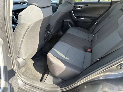 Used 2025 Toyota RAV4 XLE FWD image 16