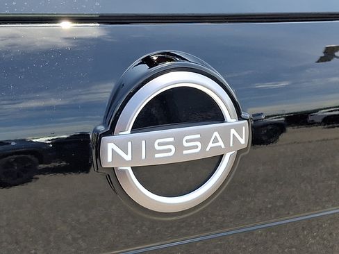 Used 2023 Nissan Rogue SV AWD/4WD image 31
