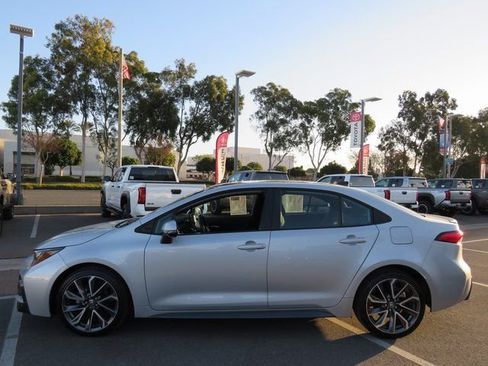 Used 2022 Toyota Corolla SE image 7