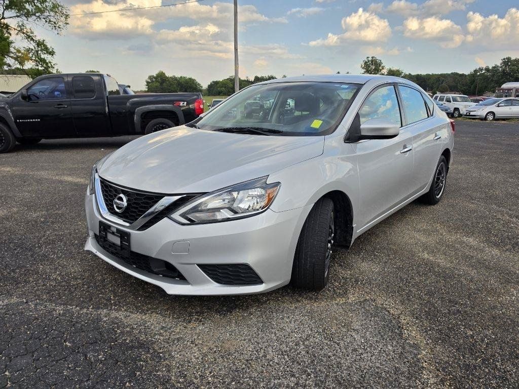 Used 2019 Nissan Sentra S FWD image 11