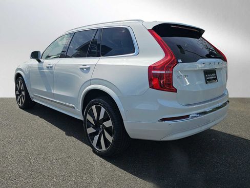 Used 2023 Volvo XC90 T8 Ultimate w/ Protection Package Premier image 5