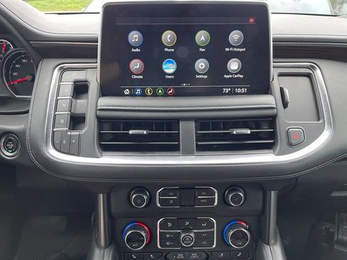 Used 2021 Chevrolet Suburban LT w/ Rear Media and Nav Package AWD/4WD image 8