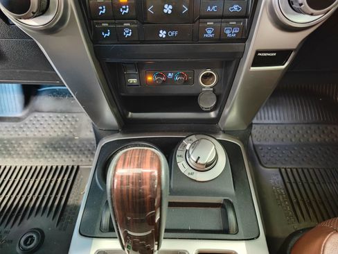 Used 2023 Toyota 4Runner Limited AWD/4WD image 20