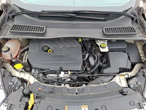 Used 2017 Ford Escape Titanium image 27