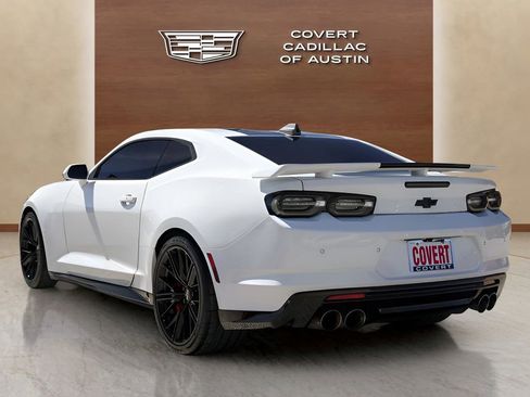 Used 2021 Chevrolet Camaro ZL1 image 3