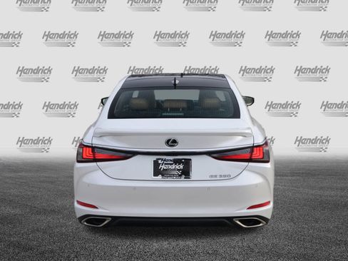 Certified 2024 Lexus ES 350 Ultra Luxury w/ Accessory Package (Z2) image 8