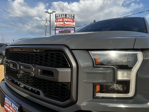 Used 2020 Ford F150 Raptor w/ Equipment Group 802A Luxury image 10