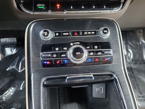 Used 2023 Lincoln Nautilus Reserve AWD/4WD image 45