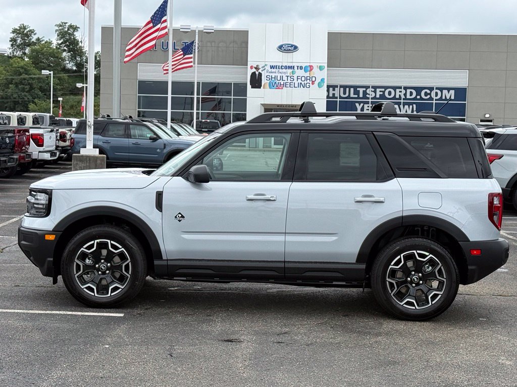 New 2026 Ford Bronco Sport Outer Banks AWD/4WD image 2