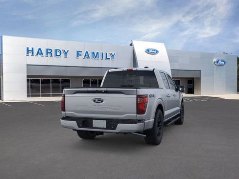 New 2026 Ford F150 XLT w/ Equipment Group 302A MID image 11