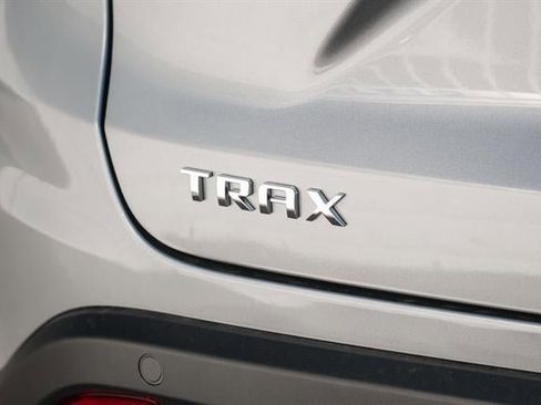 Used 2026 Chevrolet Trax LT w/ Driver Confidence Package image 49