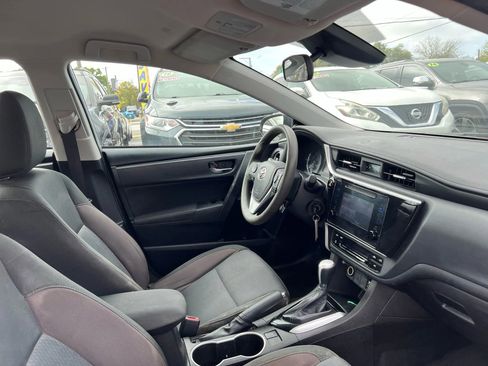 Used 2019 Toyota Corolla LE image 17