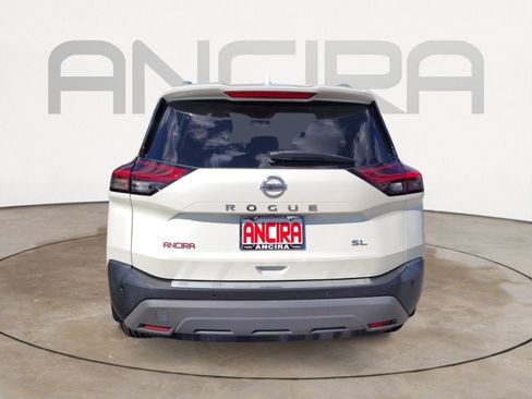 Used 2021 Nissan Rogue SL w/ Premium Package FWD image 9