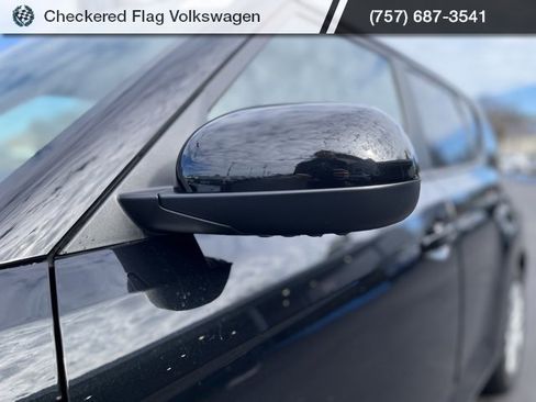 Used 2024 Kia Soul LX image 4