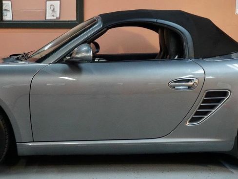 Used 2009 Porsche Boxster RWD image 9