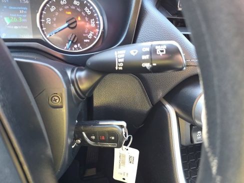 Used 2020 Toyota RAV4 LE w/ Carpet Mat Package image 14