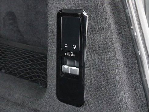 Used 2023 Land Rover Range Rover Sport SE image 41