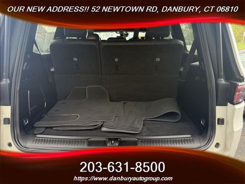 Used 2022 Jeep Wagoneer Series II AWD/4WD image 19