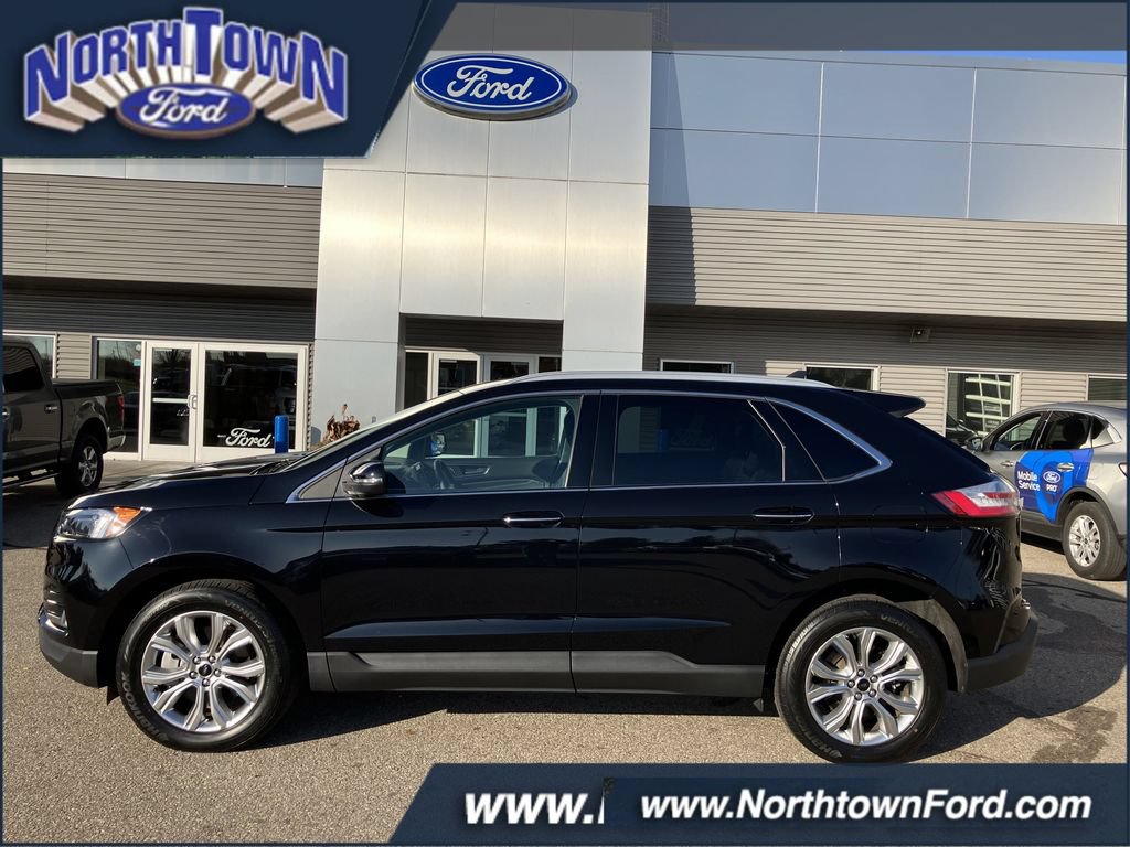 Used 2024 Ford Edge Titanium AWD/4WD image 1